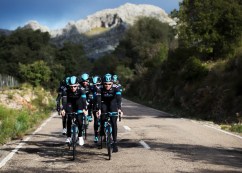 Team+Sky+Training+Camp+fcDE3d_QH2nl